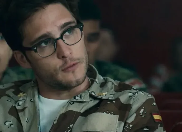 Diego Boneta El titan fot Netflix